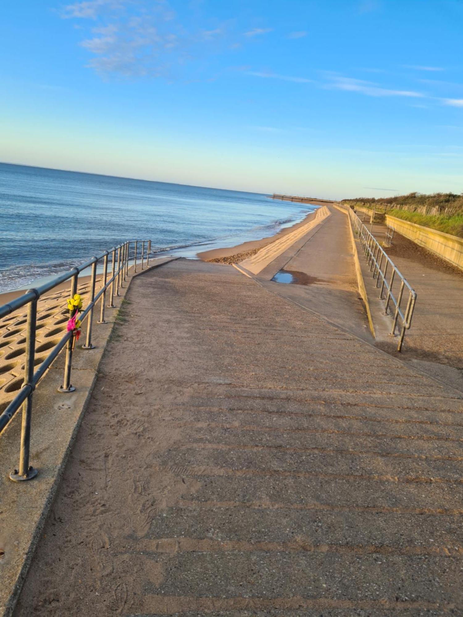North Parade 35 Sea View Road Pe25 1bs Apartamento